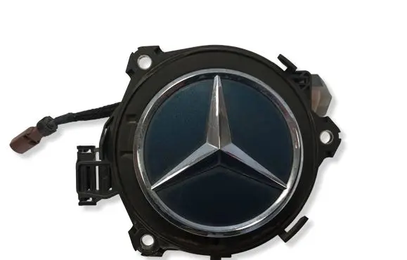 Mercedes-Benz EQA Manufacturer badge logo/emblem A0997504600