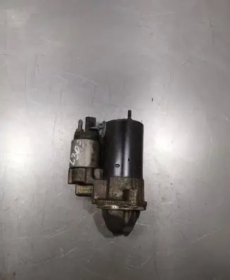 Audi A4 S4 B7 8E 8H Starter motor 06B911023A