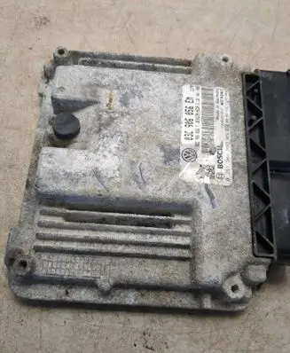 Volkswagen Golf V Engine control unit/module ECU 03C906056EM 03C906056T