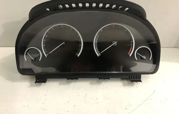 BMW 6 F12 F13 Speedometer (instrument cluster) 9311654