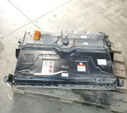 Skoda Superb B9 Hybrid / electric car battery 3WA915589H 3WA915250E