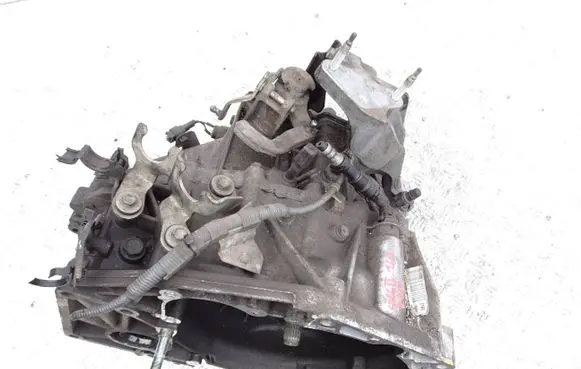 Suzuki SX4 S-Cross Manual 5 speed gearbox ZNB