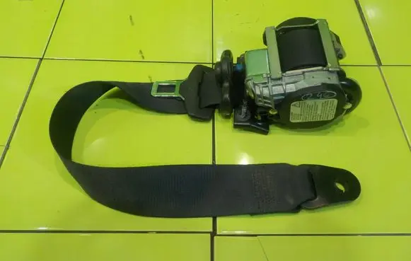 Land Rover Freelander 2 - LR2 Front seatbelt 6G9N61295CGW 14AB15