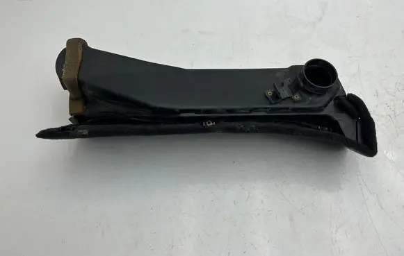 Dashboard lower bottom trim panel