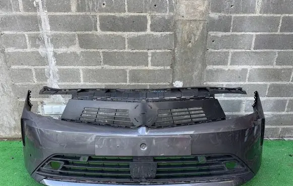 Opel Astra L Front bumper 