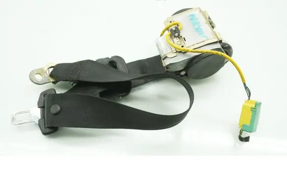 Porsche Cayenne (9PA) Front seatbelt 