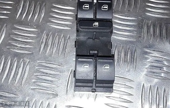 Volkswagen Golf Plus Electric window control switch