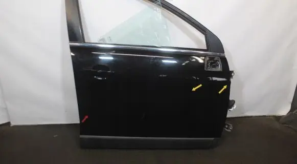 Chevrolet Captiva Front door
