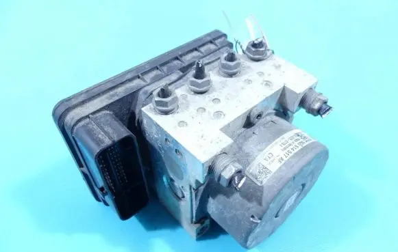 Skoda Octavia Mk3 (5E) ABS Pump 5Q0614517AF IMPRK1319918
