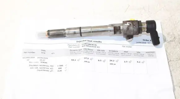 Volkswagen Golf IV Fuel injector 03L130277B