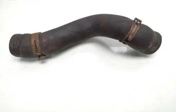 Opel Zafira B Engine coolant pipe/hose 13117573