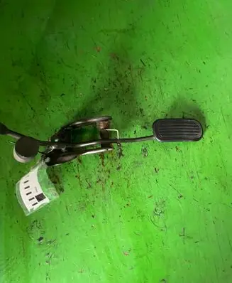 Toyota Yaris Accelerator throttle pedal