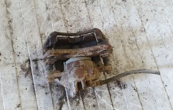 Mitsubishi Space Star Front brake caliper NOCODE