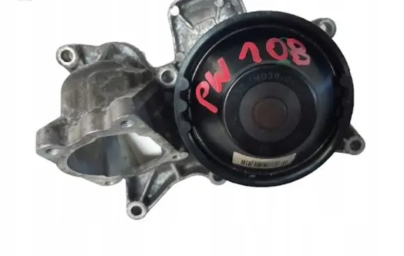 BMW 5 F10 F11 Water pump 7800029