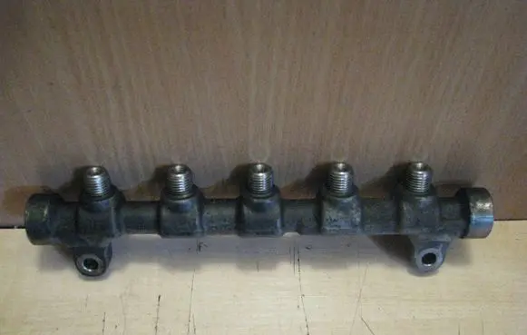 KIA Ceed Fuel main line pipe