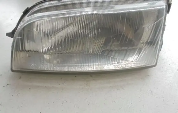 Fiat Punto (176) Headlight/headlamp 