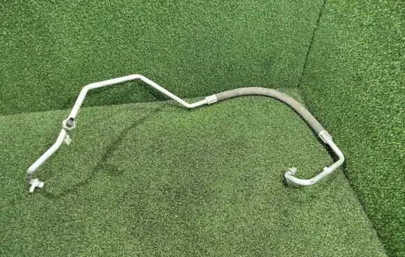 Renault Master III Air conditioning (A/C) pipe/hose 924908794R