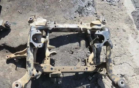Ford Mondeo MK V Front axle beam GMAUTO4574097