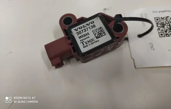 Volvo V50 Airbag deployment crash/impact sensor 30737138 MRSA5 8840A6