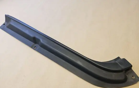 Mercedes-Benz GL X164 Trunk/boot trim cover A1646931233 1646931233
