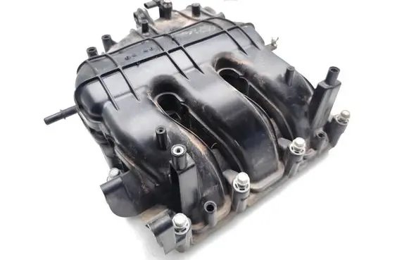 Chevrolet Colorado Intake manifold 243576845