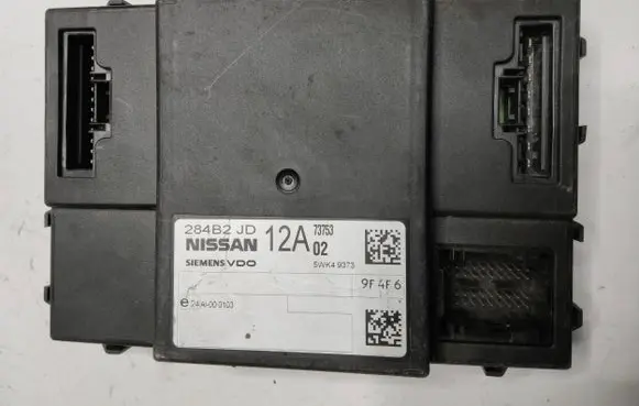 Nissan Qashqai Comfort/convenience module 284B2JD12A 5WK49373