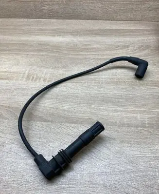 Volkswagen Golf IV Ignition plug leads 036035255M 06A035281A