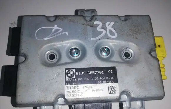 BMW 5 E60 E61 Door control unit/module 6957761 6135695776101