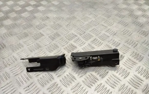 Citroen Berlingo Sliding door check strap stopper 9817813180 9821949180