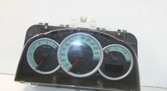 Toyota Corolla Verso E121 Speedometer (instrument cluster) 838000F091