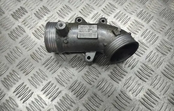 Volvo V70 Intercooler hose/pipe 08631538