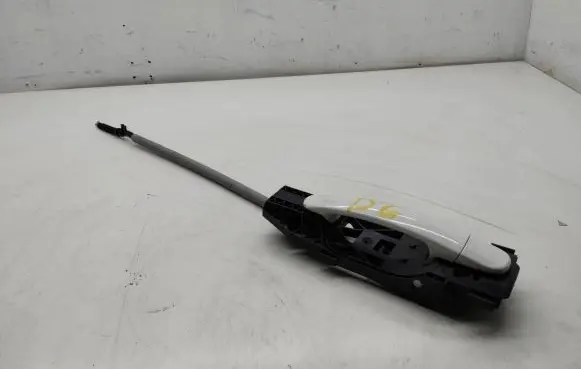 Volkswagen Tiguan Front door exterior handle 5N0837017C