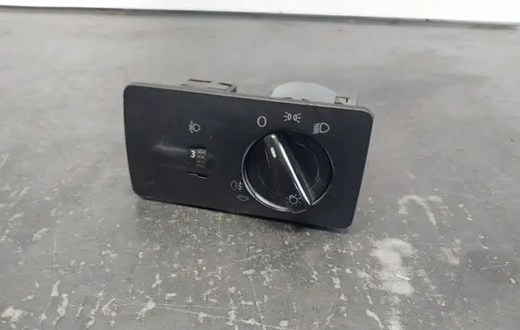 Skoda Fabia Mk1 (6Y) Light switch 6Y1941531K