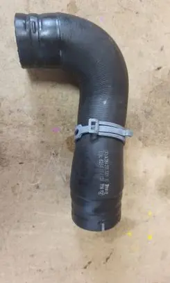 Mercedes-Benz GLC C253 other engine part A2642003301