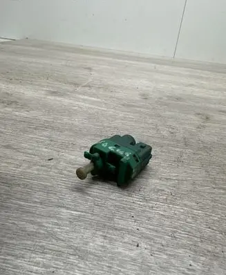 Brake pedal sensor switch