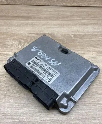 Opel Astra G Engine control unit/module ECU 09133267 0281001869
