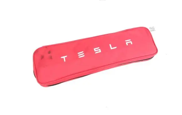 Tesla Model S First aid kit 147507600D