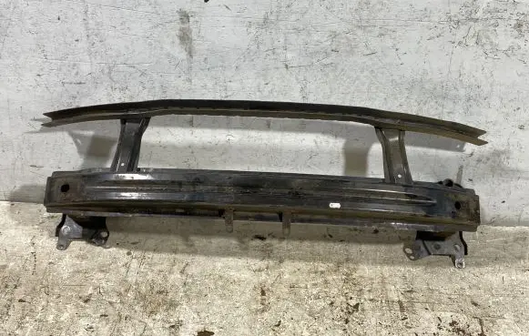 Volkswagen PASSAT B6 Front bumper cross member
