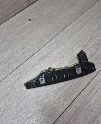 Citroen C4 II Front bumper mounting bracket 9687745680