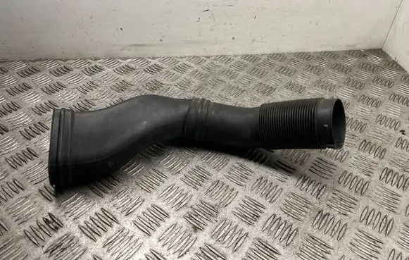 Mercedes-Benz R W251 Air intake duct part A2515051661 A2515051461