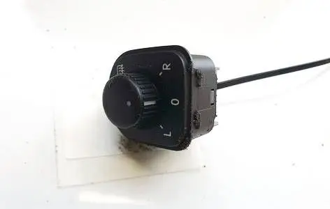 Skoda Superb B6 (3T) Wing mirror switch 3T0959565A