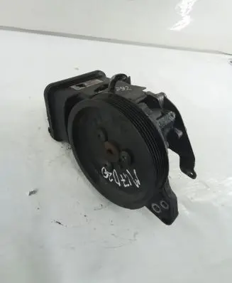 BMW X3 E83 Power steering pump 7692974