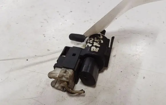 Mazda 6 Vacuum valve K5T49091