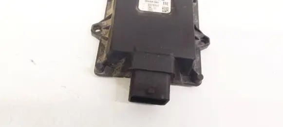 Toyota Prius (XW20) LP gas control unit module E367R011002 E3110R001001