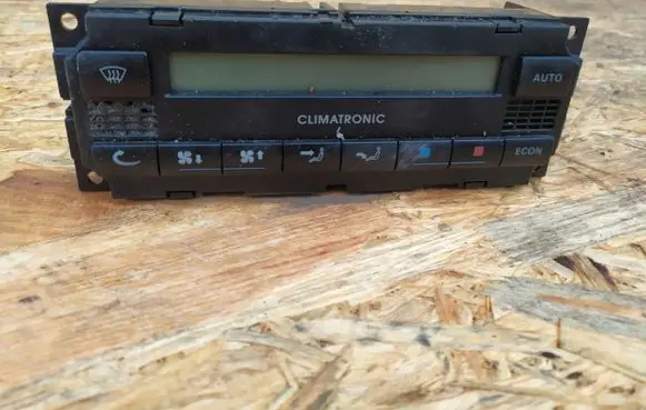 Skoda Octavia Mk1 (1U) Climate control unit GGGGG