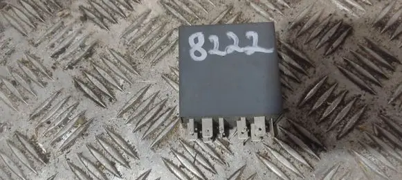 Volkswagen PASSAT B5 Window wiper relay 1J0955531 B280502 5WK1045