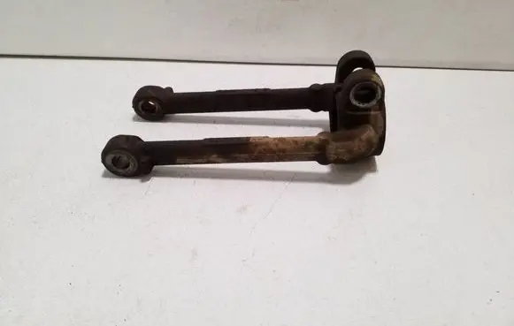 Dodge Nitro Lower shock absorber bracket 52125312AA