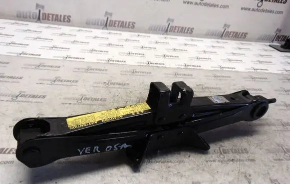 Toyota Corolla Verso AR10 Lift Jack 