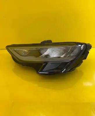 Audi A3 8Y Headlight/headlamp 8Y0941011