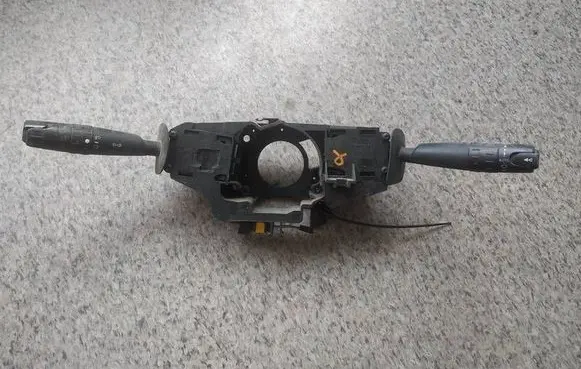 Peugeot 607 Wiper turn signal indicator stalk/switch 9631626080